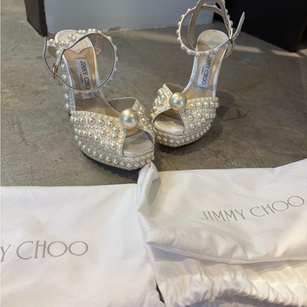 Jimmy Choo Pearl-Studded Ivory Heels - Picture 5 of 14